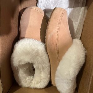 Sorel Women's Tan Suede Fur-Lined Slippers, Sorel women’s size 7